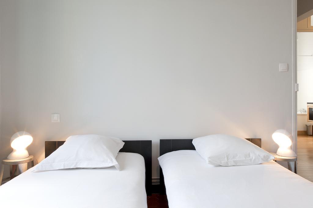 Off Appartement มงต์เปอลิเยร์ ภายนอก รูปภาพ
