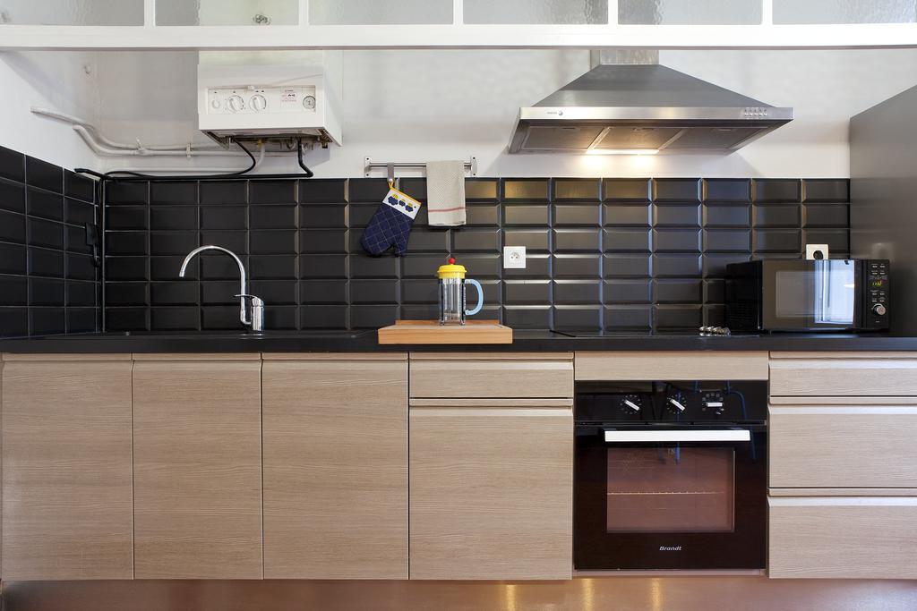 Off Appartement มงต์เปอลิเยร์ ภายนอก รูปภาพ